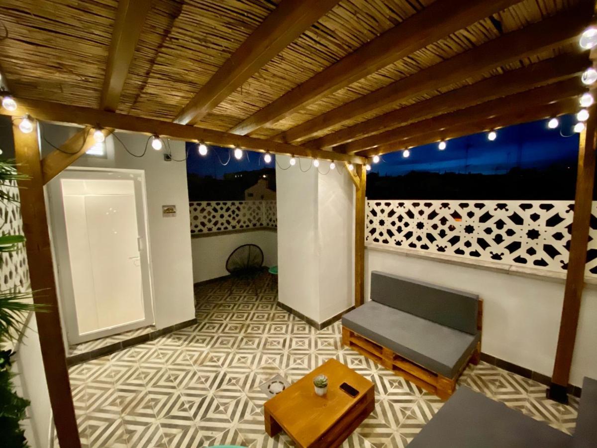 Precioso Atico Con Terraza En El Centro De Madrid Amazing Penthouse In Madrid Center Apartman Kültér fotó
