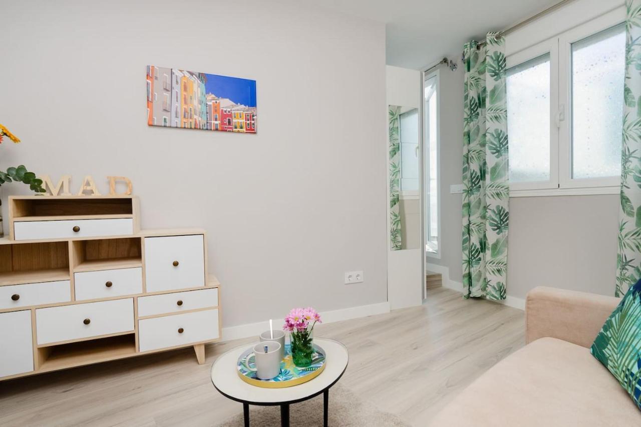 Precioso Atico Con Terraza En El Centro De Madrid Amazing Penthouse In Madrid Center Apartman Kültér fotó